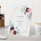 Signe De Table Cartes et cadeaux floraux roses (In SItu)