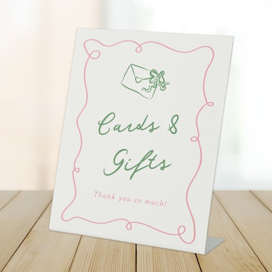 Signe De Table Cartes et cadeaux roses et verts dessinés à la mai
