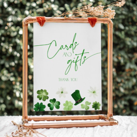 Signe De Table Cartes et cadeaux verts pour la Saint-Patrick