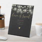 Signe De Table Chaîne Lights Black Et Or L'Amour Est Douce Faveur (In SItu)