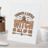 Signe De Table Citation de sorcière d'Halloween Design vectoriel (In SItu)