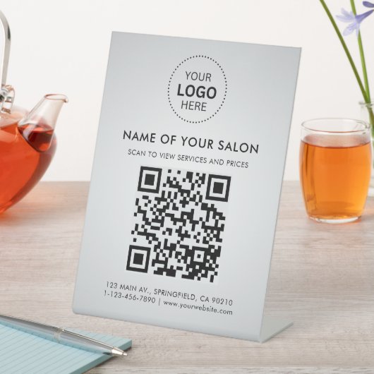 Signe De Table Code QR et Logo de l'entreprise de salon (In SItu)
