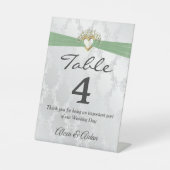 Signe De Table Coeur mariage Avec Ruban Vert Sage Sur Damask (Recto)