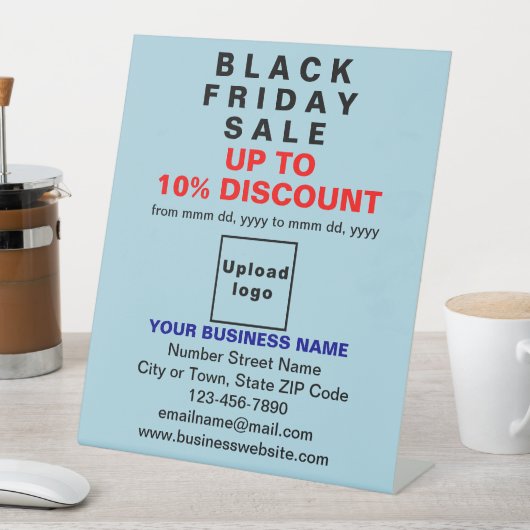 Signe De Table Commerce noir Vendredi Vente sur bleu clair (In SItu)