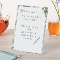 Dentelle blanche et Feuilles Roses