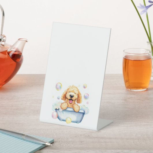 Signe De Table Doodle dans le menu blanc Tub (In SItu)