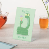 Signe De Table Drôle serpent vert avec caricature maraca (In SItu)