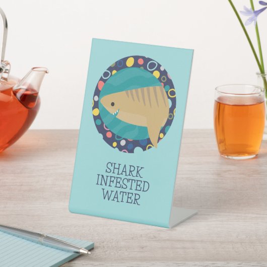 Signe De Table Eau infestée de requin mûre (In SItu)