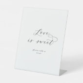 Signe De Table Élégant Script Love Is Sweet Mariage Sign (Recto)