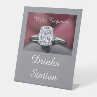 Signe De Table Élégante fête de fiançailles avec bague de diamant