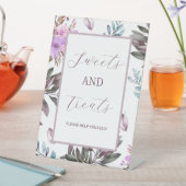 Signe De Table Élégante Fleur Douce Et Traitements (In SItu)