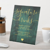 Signe De Table Emerald Green Gold Rustic Wood Signature Boissons (In SItu)