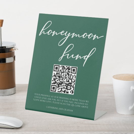 Signe De Table Emerald Green Honeymoon Fund Code QR (In SItu)