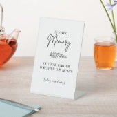 Signe De Table En Mémoire d'amour Simple Script Signal Pedestal (In SItu)