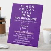 Signe De Table Entreprise Noir Vendredi Vente sur Pedestal Violet (In SItu)