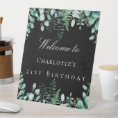 Signe De Table Fête d'anniversaire forêt d'eucalyptus noirs bienv (In SItu)