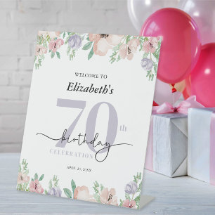 Signe De Table Fête de 70 ans élégante avec fleurs pastel Bienven