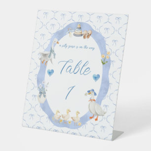 Signe De Table Fête de bébé garçon Silly Goose à nœud fantaisiste