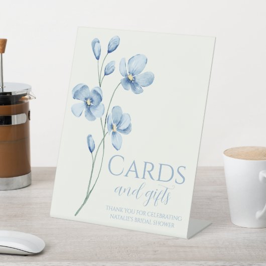 Signe De Table Fête des mariées de Fleur sauvage Dusty Blue perso (In SItu)