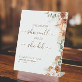 Signe De Table Floral Elle Croyait Qu'Elle Pourrait Fête De Diplô