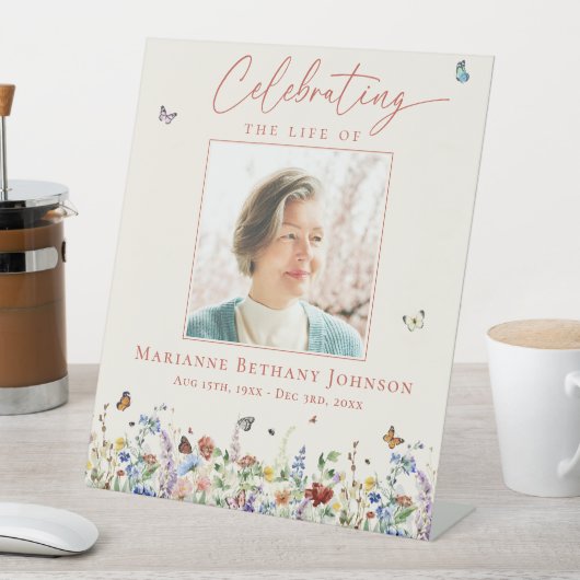 Signe De Table Funérailles commémoratives du fleur sauvage (In SItu)