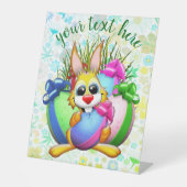 Signe De Table Funny Bunny biting an Easter Egg (Recto)