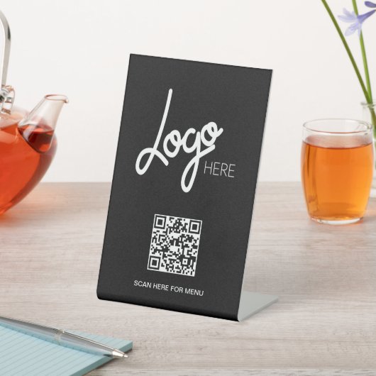 Signe De Table Grand logo QR Code Menu Minimal Noir (In SItu)