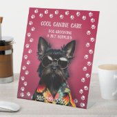 Signe De Table Grossissement de chien (In SItu)