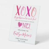 Signe De Table Hugs & Kisses (XOXO) Valentine's Day 1st Birthday (Recto)