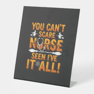 Signe De Table Infirmière d'Halloween a tout vu Design_1