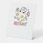 Signe De Table Infirmière fantôme rétro Halloween Design T-shirt (Recto)