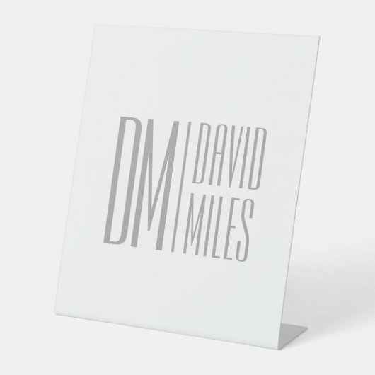 Signe De Table Initiales et logo de nom gris minimal et moderne é (Recto)