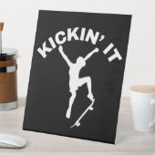 Signe De Table Kickin' It (In SItu)