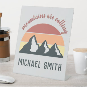 Signe De Table Les montagnes pastel vintages appellent le monogra