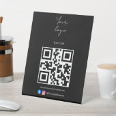 Signe De Table Logo personnalisé, code QR et texte noir et blanc (In SItu)