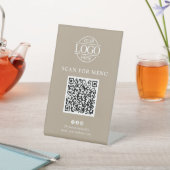 Signe De Table Logo simple taupe d'entreprise Menu QR Code sans c (In SItu)