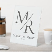 Signe De Table M & R | Our Initials Monogram  (In SItu)