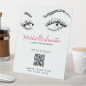 Signe De Table Maquillage Artiste Lashes Brows Black White QR Cod (In SItu)