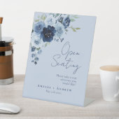 Signe De Table Mariage à places libres Élégant Script Minimal (In SItu)
