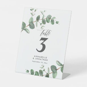 Signe De Table Mariage élégant avec feuillage de eucalyptus sur u