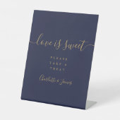 Signe De Table Marine Bleu Et Or Script L'Amour Est Doux Faveur (Recto)