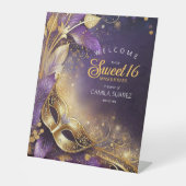 Signe De Table Masquerade Sweet 16 Welcome Purple Gold ID1032 (Recto)