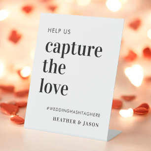 Signe De Table Minimalist Bold Aidez-Nous À Capturer Le Hashtag A