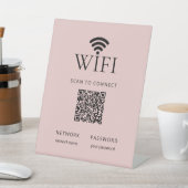 Signe De Table Minimalist WiFi Password Sign with QR Code Pink (In SItu)