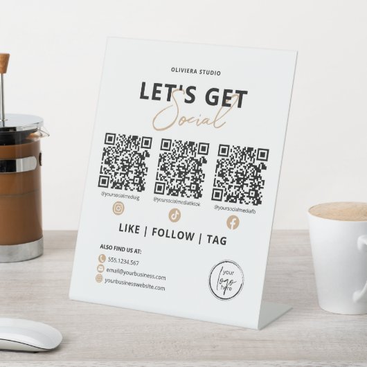 Signe De Table Moderne Elégant Obtenons Social QR Code (In SItu)
