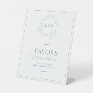 Signe De Table Monogramme bleu Dusty Crest Leafy Faveurs