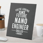 Signe De Table NANO cadeau ingénieur (In SItu)