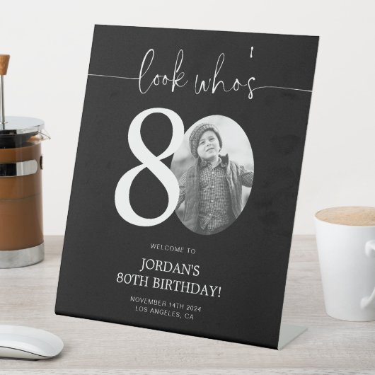 Signe De Table Noir 80e Affiche de bienvenue d'anniversaire | Reg (In SItu)