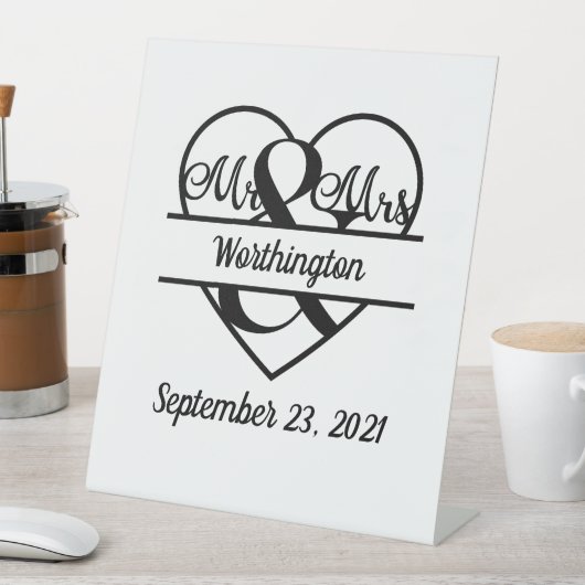 Signe De Table Nom du monogramme Date Mariage cardiaque (In SItu)