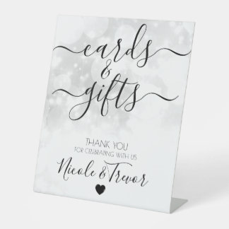 Signe De Table Noms personnalisés Cartes et Cadeaux Bokeh Blancs